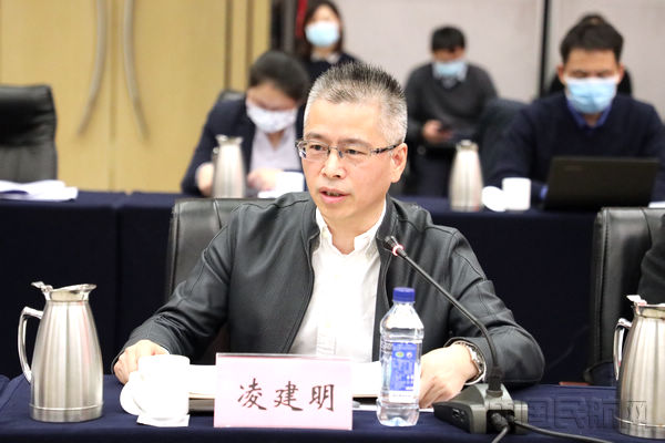 6.同济大学交通运输工程学院院长 凌建明（肖敏摄）.jpg