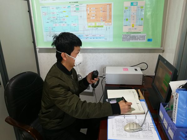 雅布赖校飞1_副本.jpg 雅布赖校飞1_副本.jpg