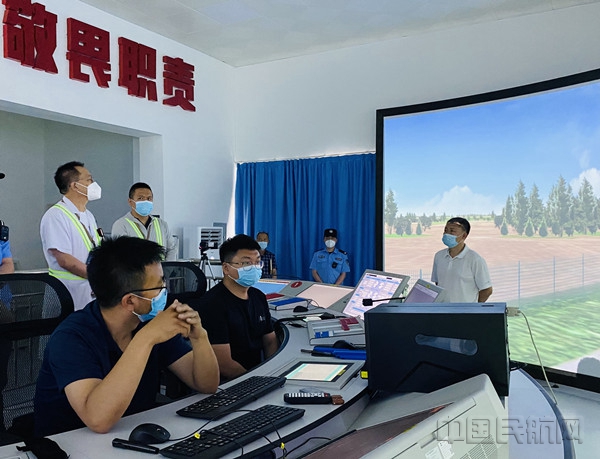图：现场指挥官设置问题　摄影：高飞燕_副本.jpg
