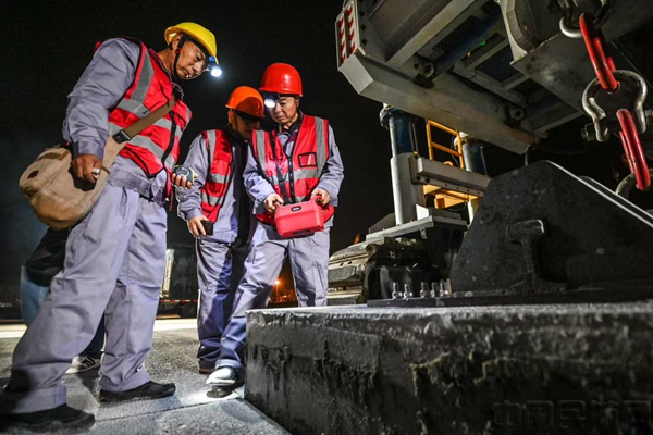 mmexport17618855745652